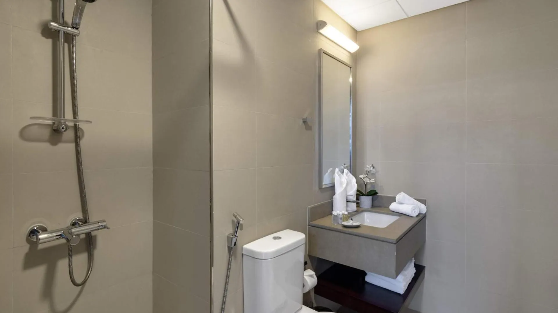 Silkhaus Comfy Furnished Studio In The Heart Of Difc Dubai United Arab Emirates