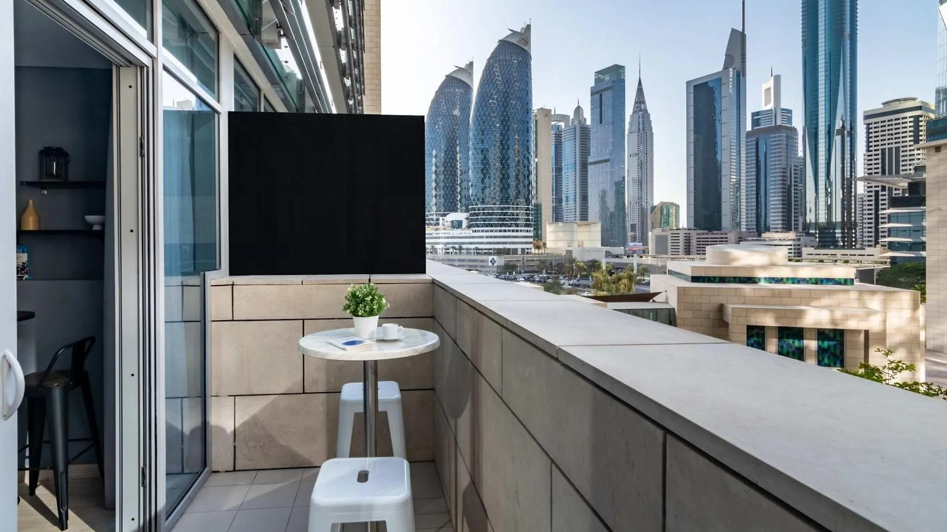 Silkhaus Comfy Furnished Studio In The Heart Of Difc Dubai